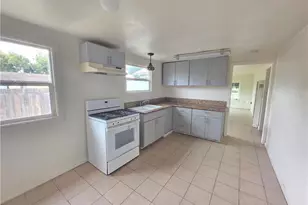 557 S 10th, Grover Beach, CA 93433 - Photo 5