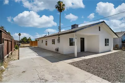 1014 E Casa Loma, Bakersfield, CA 93307 - Photo 23