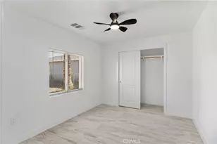 1014 E Casa Loma, Bakersfield, CA 93307 - Photo 17