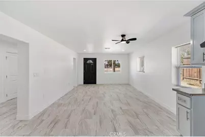 1014 E Casa Loma, Bakersfield, CA 93307 - Photo 3