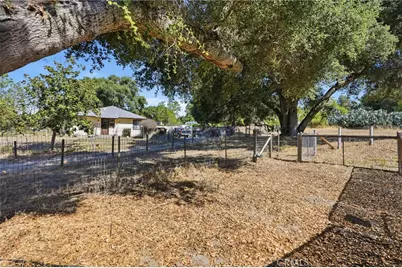 3855 Colima, Atascadero, CA 93422 - Photo 31