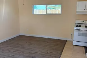2325 Verde, Bakersfield, CA 93304 - Photo 7
