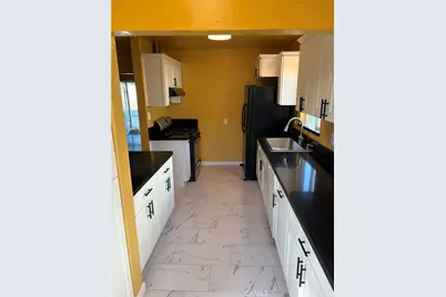 2325 Verde, Bakersfield, CA 93304 - Photo 27