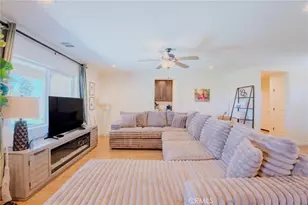 2495 Vintage, Hanford, CA 93230 - Photo 7