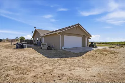 8020 Baron, Paso Robles, CA 93446 - Photo 5