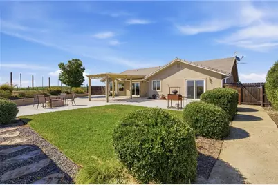 8020 Baron, Paso Robles, CA 93446 - Photo 15