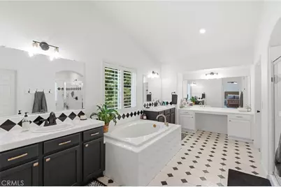 4826 W Ceres Court, Visalia, CA 93291 - Photo 45