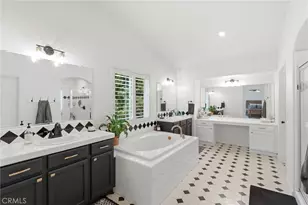 4826 W Ceres Ct, Visalia, CA 93291 - Photo 45