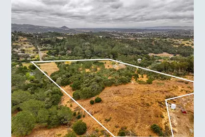979 Noyes, Arroyo Grande, CA 93420 - Photo 3