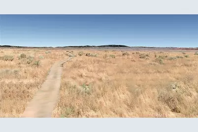 15 Kern River Canal Road, Buttonwillow, CA 93206 - Photo 1