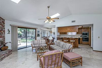 855 Sunshine Court, Santa Maria, CA 93455 - Photo 3