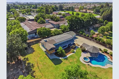 1203 N Tommy Court, Visalia, CA 93291 - Photo 73