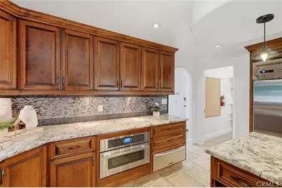 1203 N Tommy Court, Visalia, CA 93291 - Photo 19