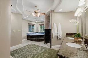 1203 N Tommy Ct, Visalia, CA 93291 - Photo 41