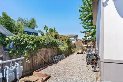 6601 Eucalyptus #12, Bakersfield, CA 93306 - Photo 39