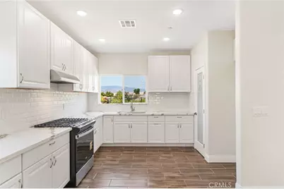 5205 Antares Court, Bakersfield, CA 93306 - Photo 9