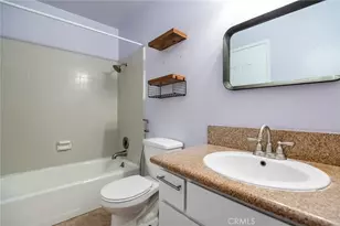 1237 S Clover, Visalia, CA 93277 - Photo 15