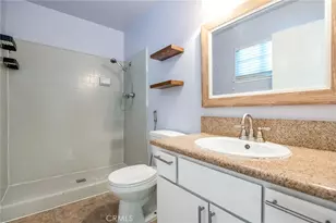 1237 S Clover, Visalia, CA 93277 - Photo 13
