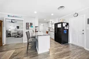 208 Glen Oaks, Bakersfield, CA 93309 - Photo 17