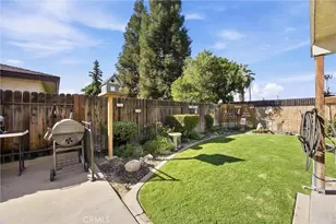208 Glen Oaks, Bakersfield, CA 93309 - Photo 33