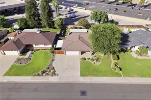 208 Glen Oaks, Bakersfield, CA 93309 - Photo 43