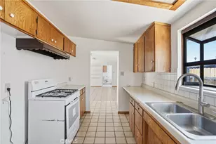 316 E Orchard, Santa Maria, CA 93454 - Photo 9