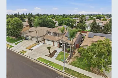 150 E Reese, Visalia, CA 93277 - Photo 7