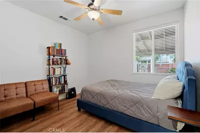 150 E Reese, Visalia, CA 93277 - Photo 27