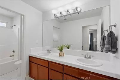 150 E Reese, Visalia, CA 93277 - Photo 33