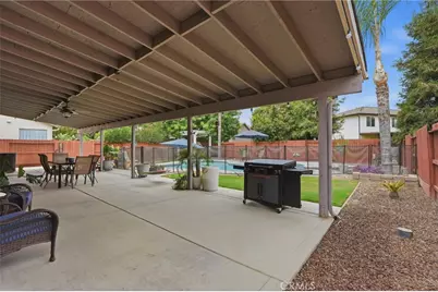 150 E Reese, Visalia, CA 93277 - Photo 43