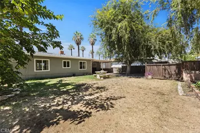 907 W Olive Avenue, Redlands, CA 92373 - Photo 31