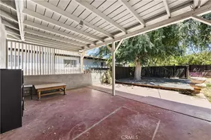 907 W Olive Ave, Redlands, CA 92373 - Photo 29