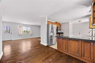 907 W Olive Ave, Redlands, CA 92373 - Photo 7