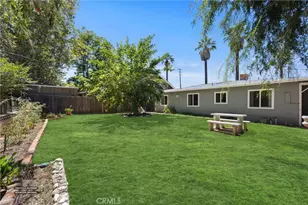 907 W Olive Ave, Redlands, CA 92373 - Photo 35