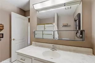 2017 S Woodland, Visalia, CA 93277 - Photo 27