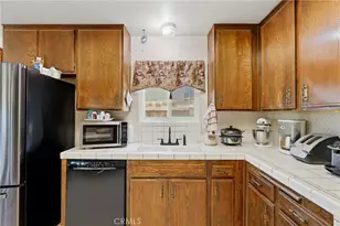 2017 S Woodland, Visalia, CA 93277 - Photo 23