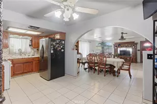 381 B, Arvin, CA 93203 - Photo 17