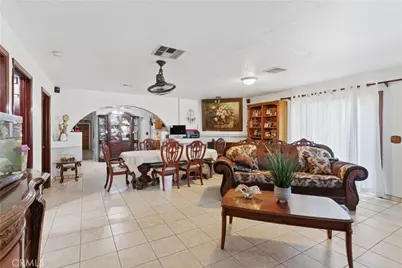 381 B, Arvin, CA 93203 - Photo 3