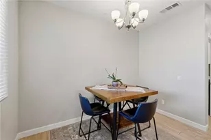 3207 N Kent St, Visalia, CA 93291 - Photo 21