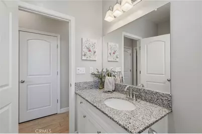 3207 N Kent Street, Visalia, CA 93291 - Photo 35