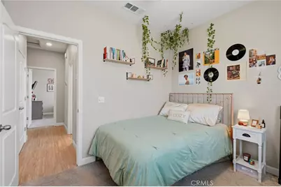 3207 N Kent Street, Visalia, CA 93291 - Photo 37