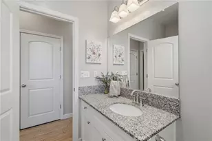3207 N Kent St, Visalia, CA 93291 - Photo 35