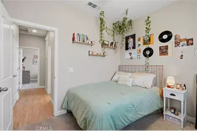 3207 N Kent Street, Visalia, CA 93291 - Photo 37