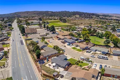 1079 Via Esmeralda, Santa Maria, CA 93455 - Photo 35