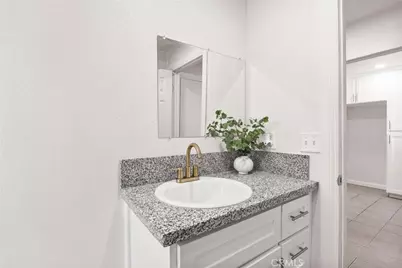 1004 Casino Street, Bakersfield, CA 93307 - Photo 15