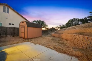 2039 Vista Oaks Way, Paso Robles, CA 93446 - Photo 19