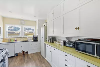 319 W Mission Street, Santa Barbara, CA 93101 - Photo 7