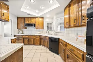 7613 Eastlorne Ct, Bakersfield, CA 93309 - Photo 19