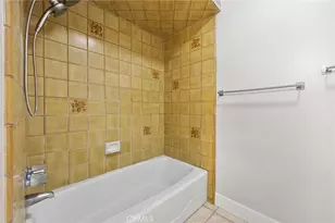 7613 Eastlorne Ct, Bakersfield, CA 93309 - Photo 25