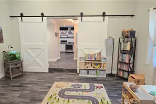 641 University Dr, Lompoc, CA 93436 - Photo 11
